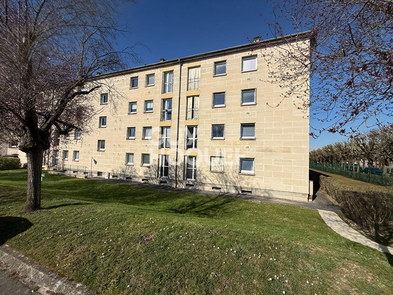 Appartement - 82 m² - 3 pièces