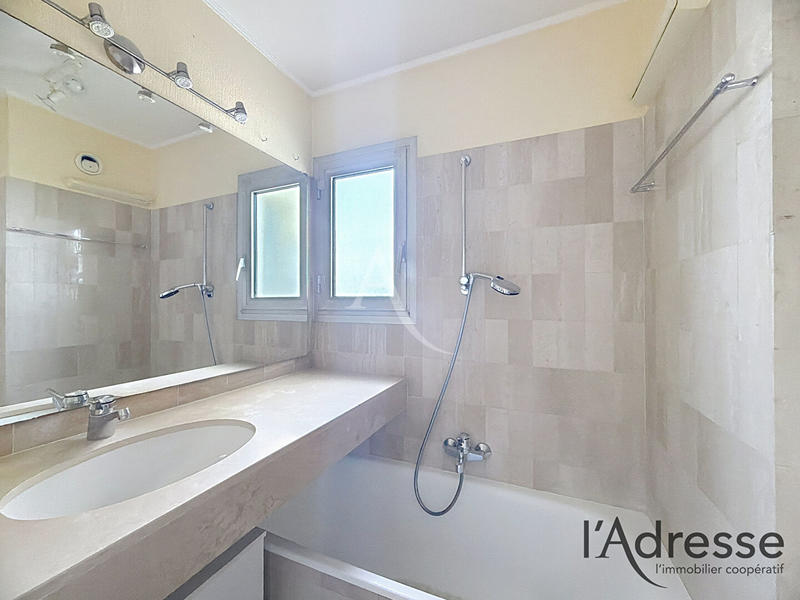 Appartement - 43 m² - 2 pièces