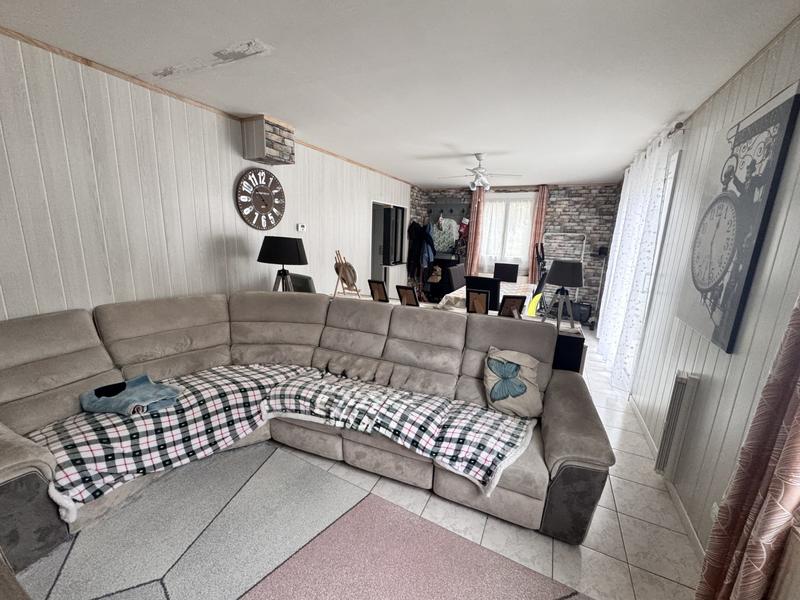 Maison - 122 m² - 6 pièces