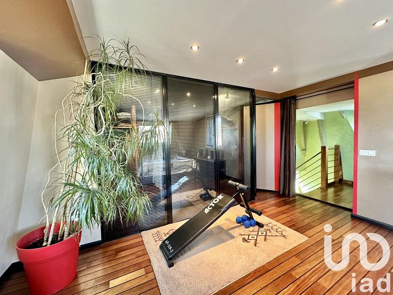 Maison - 146 m² - 6 pièces