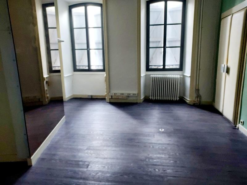 Immeuble - 165 m² - 9 pièces