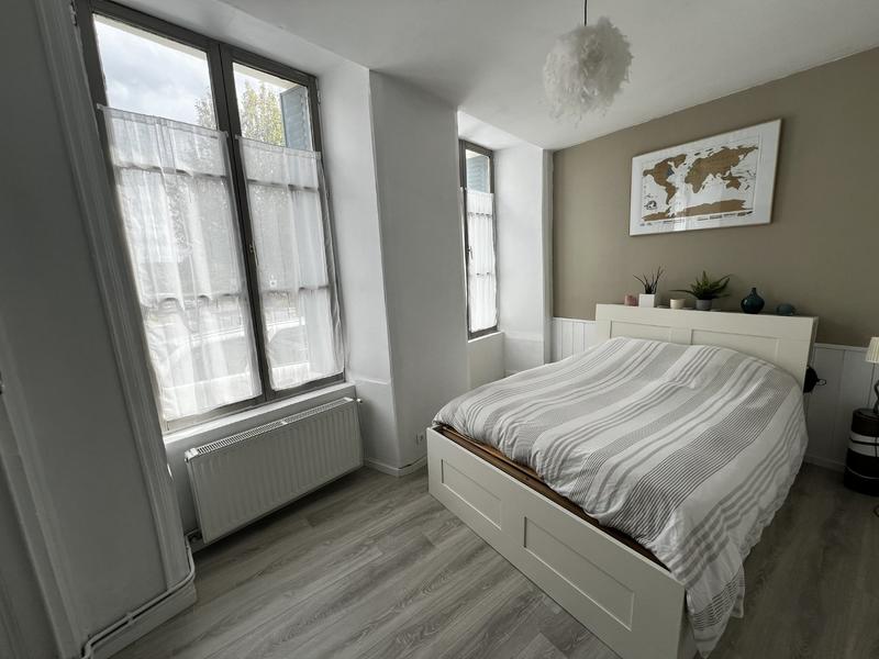 Appartement - 88 m² - 5 pièces