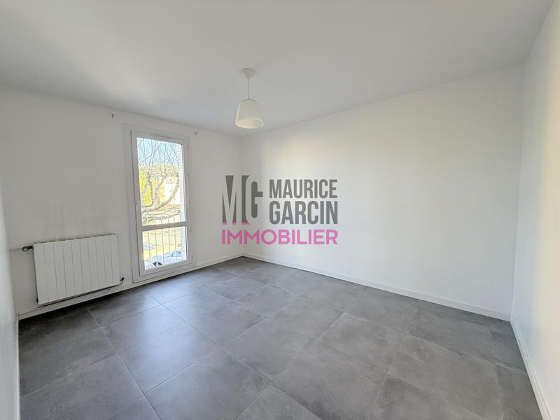 Appartement - 77 m² - 3 pièces