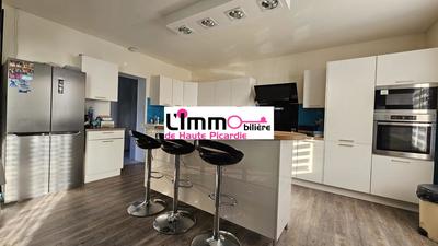 Maison traditionnelle - 142 m² - 5 pièces