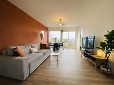 Appartement - 65 m² - 3 pièces