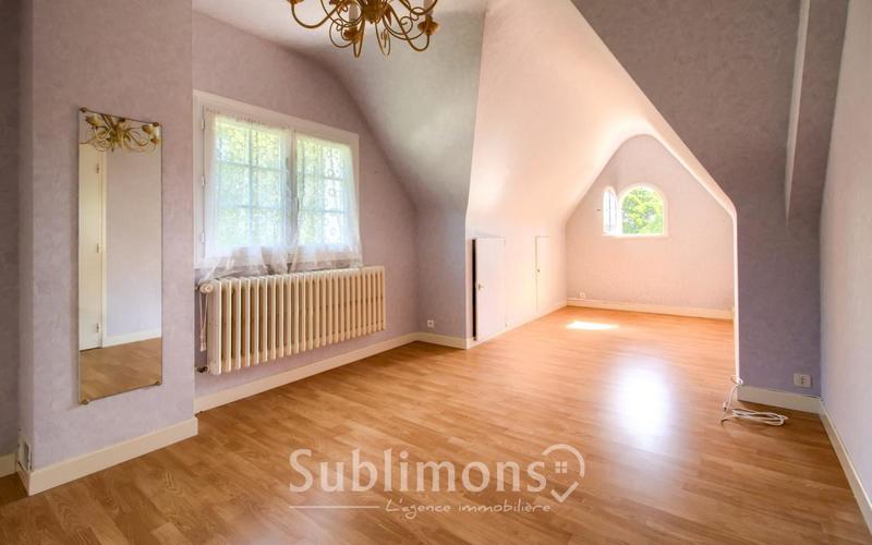 Maison - 105 m² - 6 pièces