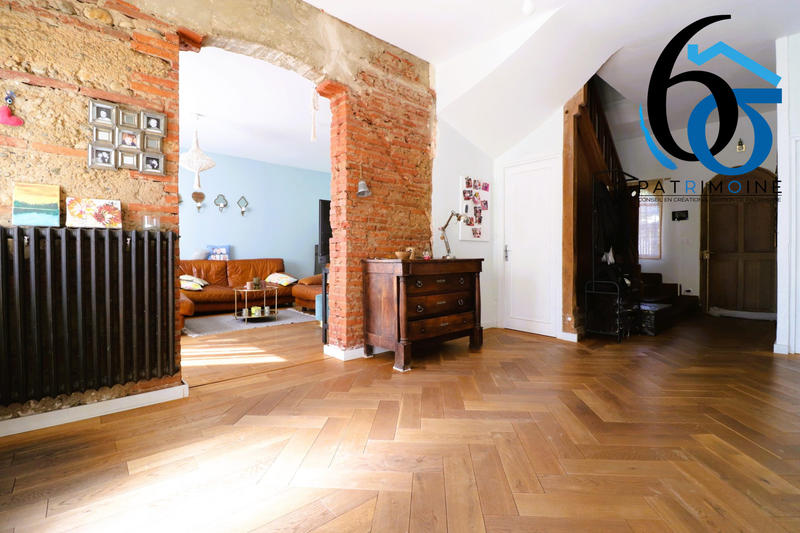 Maison ancienne - 175 m² - 6 pièces