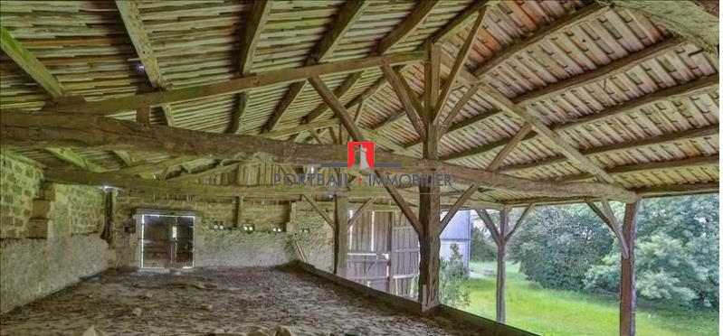 Maison - 243 m² - 10 pièces