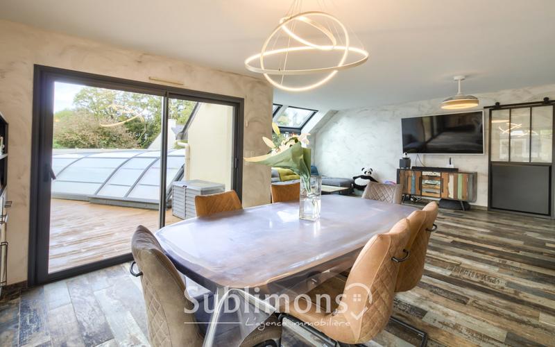 Maison - 168 m² - 8 pièces