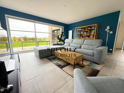 Maison - 185 m² - 7 pièces