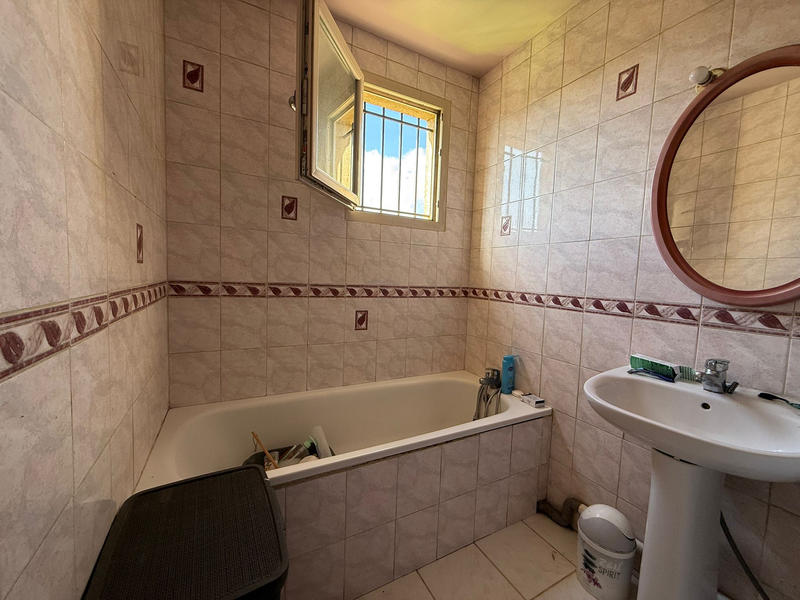 Maison - 99 m² - 5 pièces