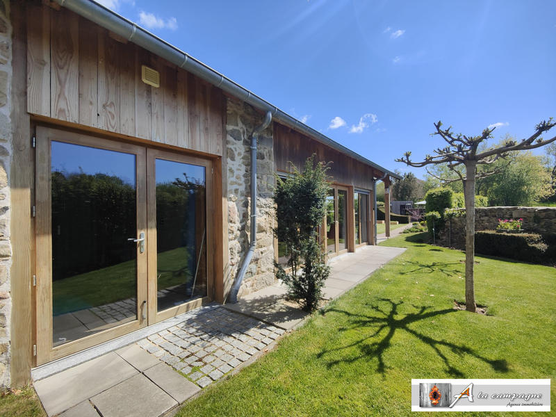 Maison ancienne - 215 m² - 6 pièces