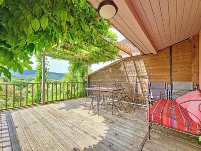 Maison - 170 m² - 9 pièces