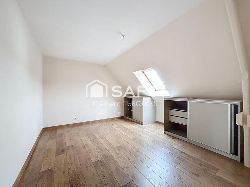 Maison - 208 m² - 8 pièces
