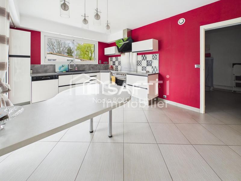 Maison - 152 m² - 5 pièces