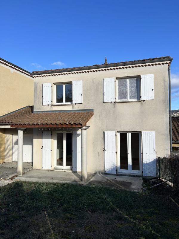 Maison - 89 m² - 4 pièces