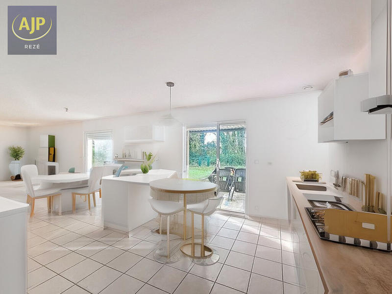 Maison - 96 m² - 4 pièces