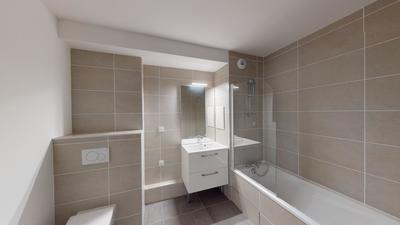 Appartement - 85 m² - 4 pièces