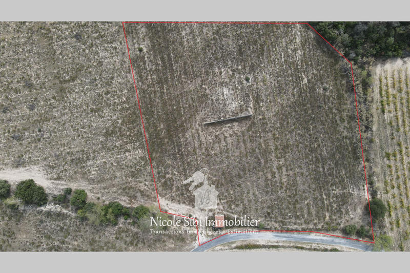 Terrain agricole - 17 590 m²