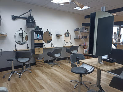 Fonds de commerce - Magasins - 45 m²