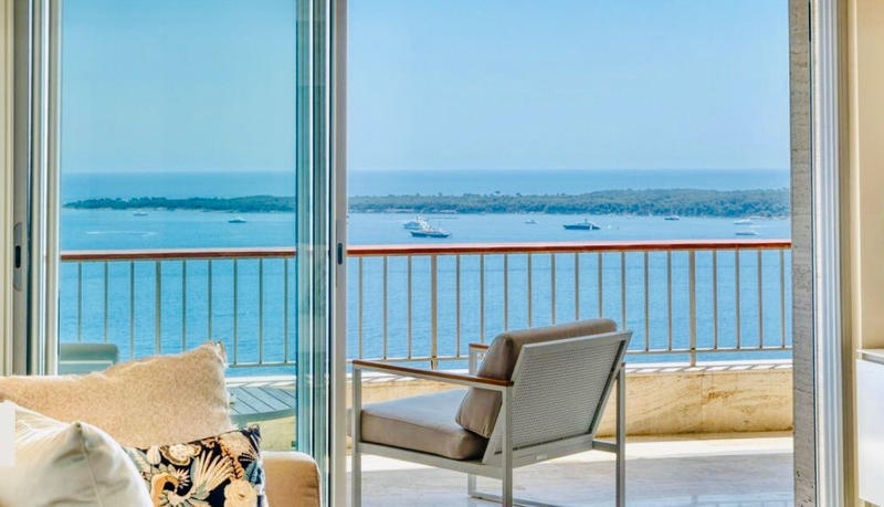 Appartement - 111 m² - 3 pièces