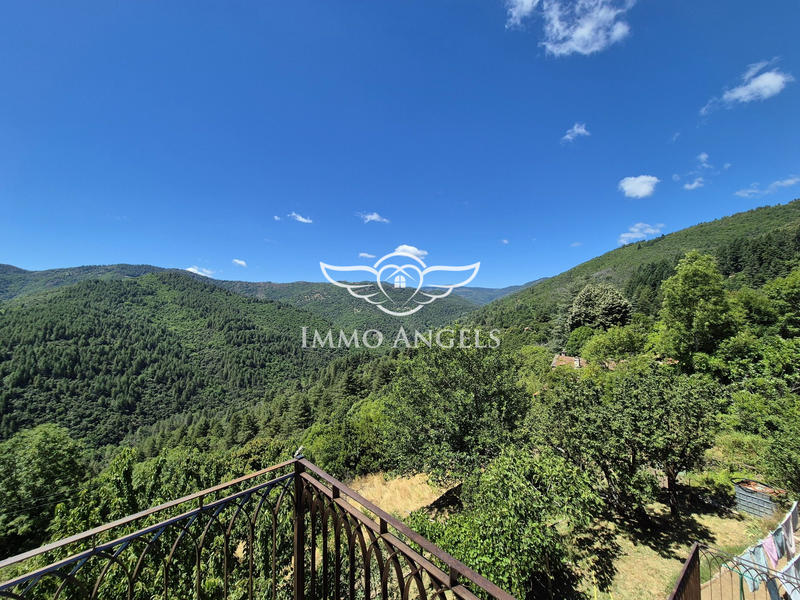 Maison - 145 m² - 9 pièces