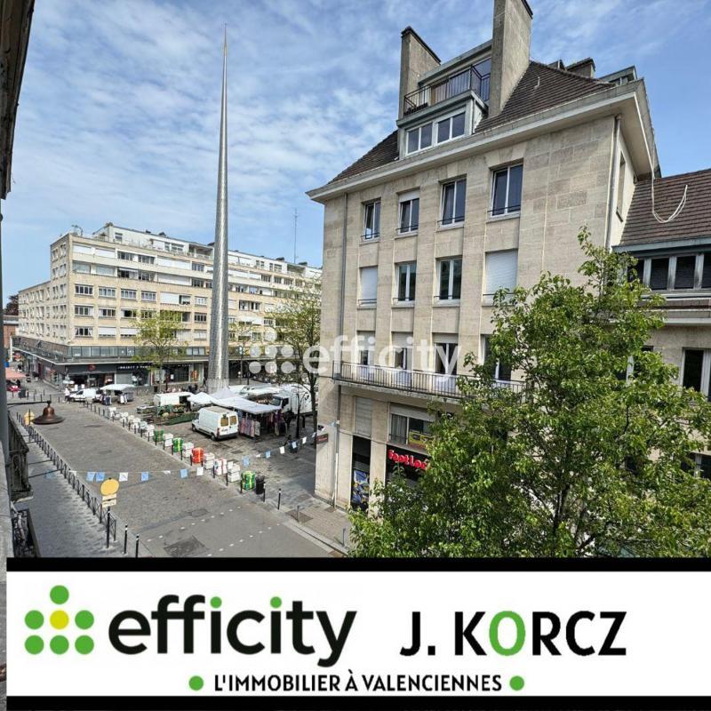 Immeuble - 126 m² - 9 pièces