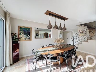 Maison - 175 m² - 6 pièces