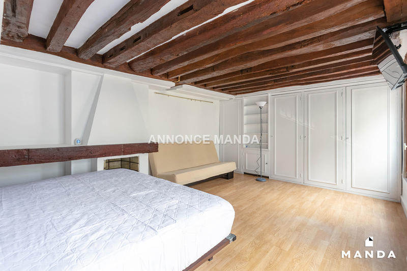 Studio - 24 m² - 1 pièce
