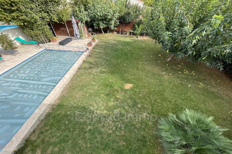 Villa - 190 m² - 6 pièces