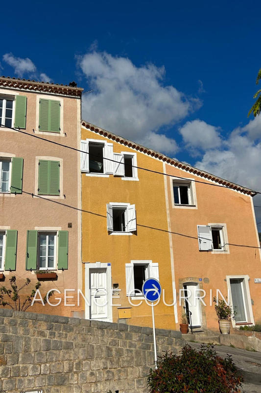 Maison - 68 m² - 4 pièces