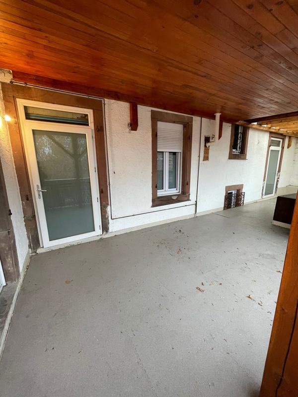 Appartement - 90 m² - 4 pièces