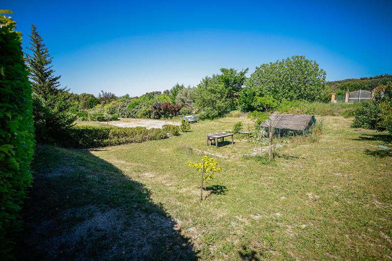 Maison - 250 m² - 6 pièces