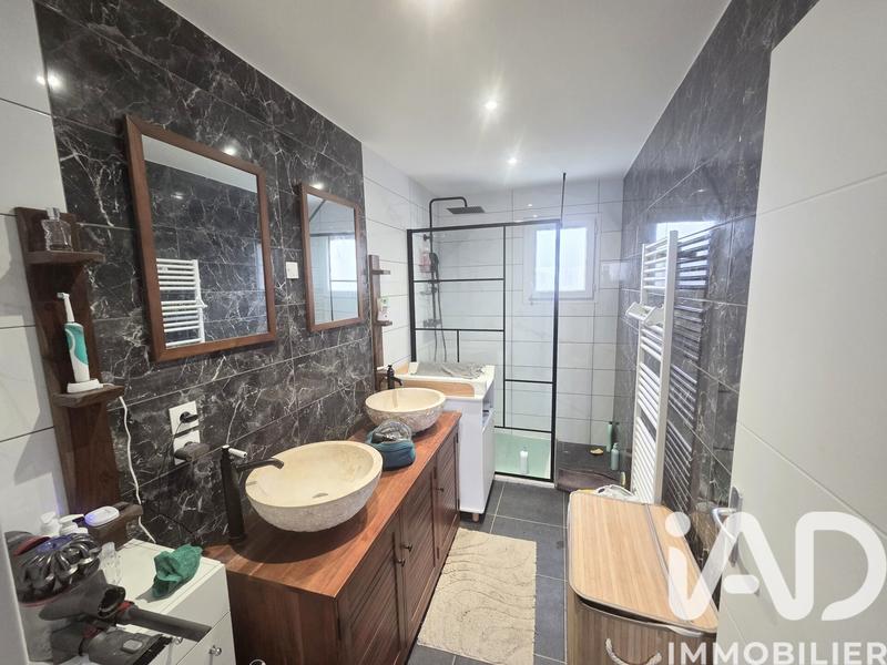 Maison - 91 m² - 4 pièces