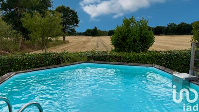 Maison - 159 m² - 8 pièces