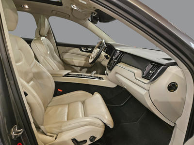 Volvo Xc60 - T8 Twin Hybrid Inscription 320 + 84 Cv Awd - 18 Cv
