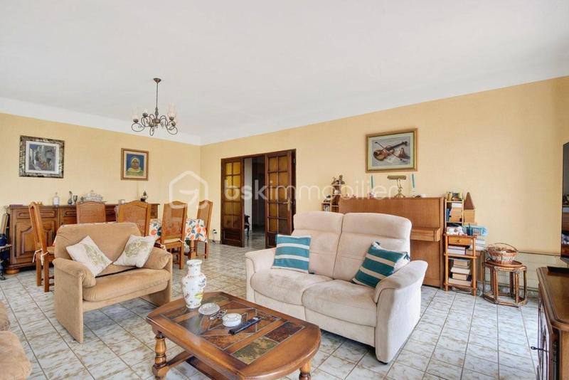 Maison - 130 m² - 5 pièces