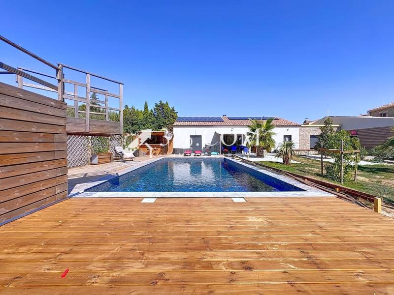 Maison - 148 m² - 6 pièces