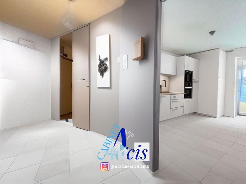 Appartement - 90 m² - 4 pièces