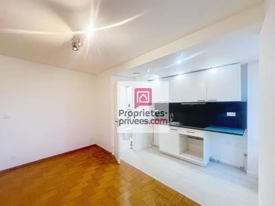Appartement - 20 m² - 1 pièce