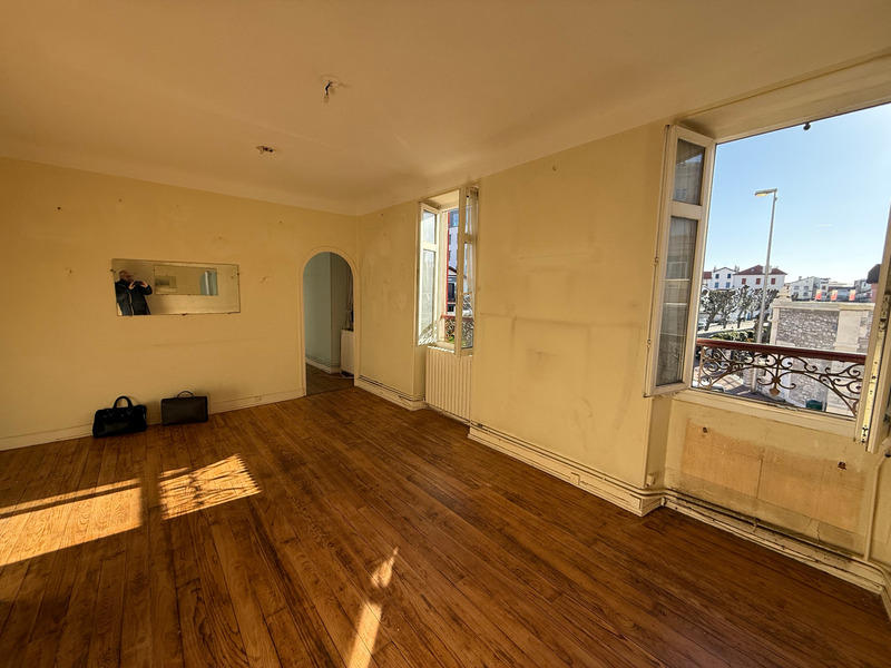 Immeuble - 220 m² - 15 pièces