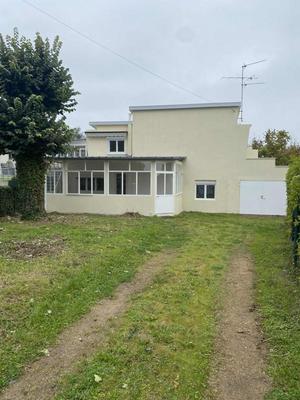 Maison - 97 m² - 5 pièces