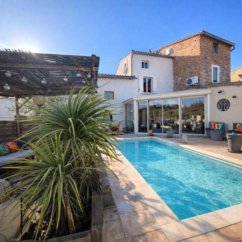 Maison de ville - 134 m² - 5 pièces