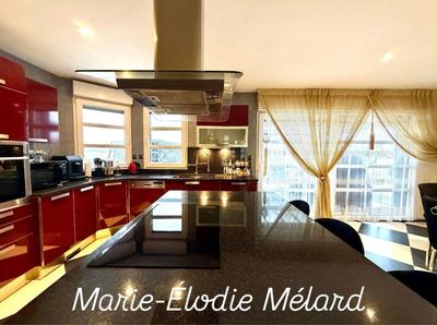 Maison - 156 m² - 6 pièces