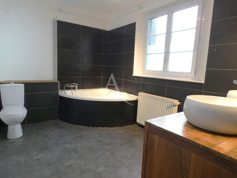 Maison - 128 m² - 5 pièces