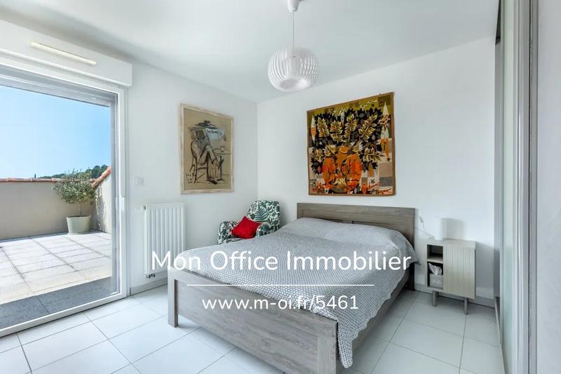 Appartement - 94 m² - 4 pièces