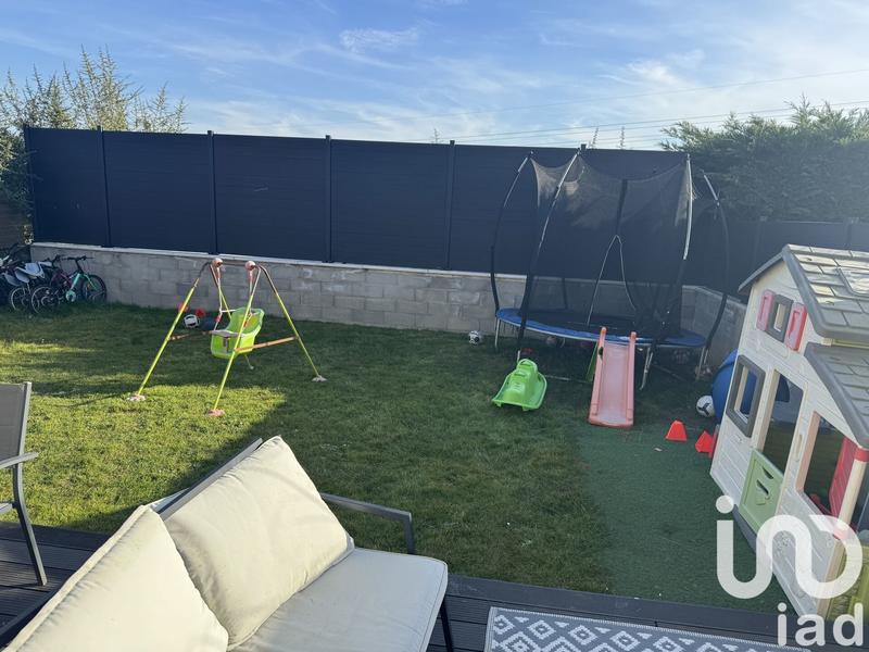 Maison - 99 m² - 5 pièces