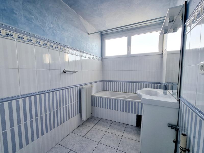 Appartement - 88 m² - 5 pièces