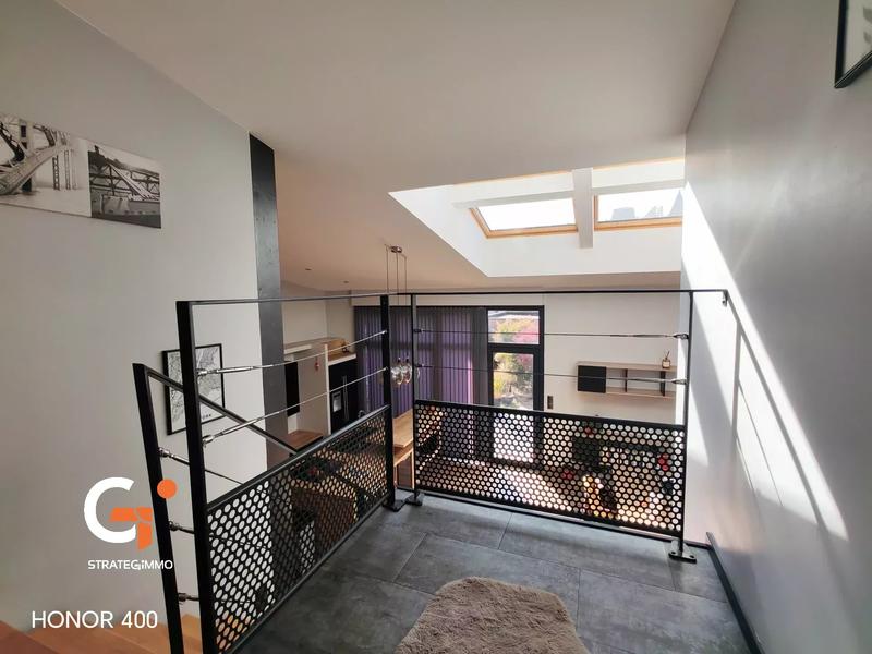 Maison - 170 m² - 8 pièces