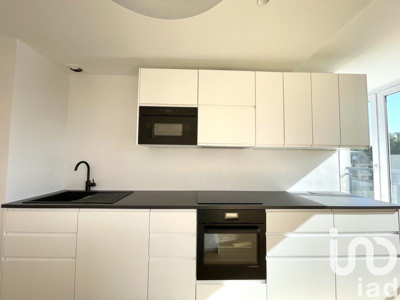 Appartement - 97 m² - 5 pièces